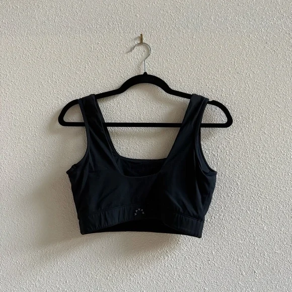 Varley Padded Black Sports Bra Size M - Picture 3 of 4